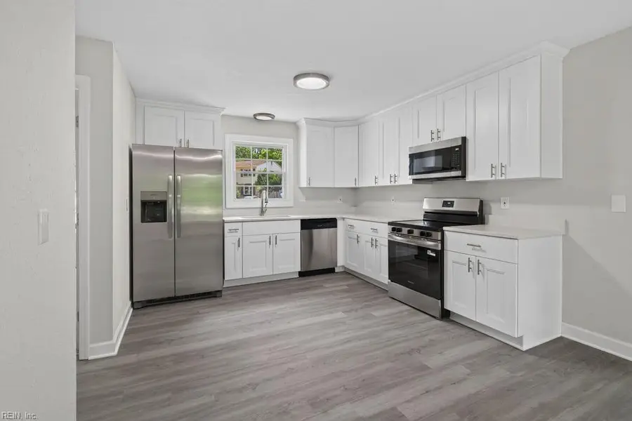 112 W Rexford Drive, Newport News, VA 23608 - #3