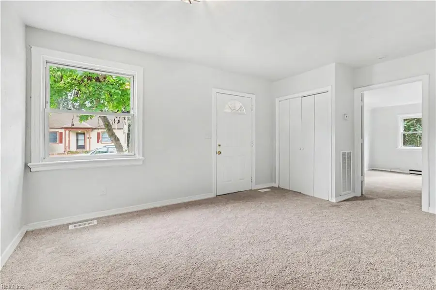 76 Cavalier Road, Hampton, VA 23669 - #3