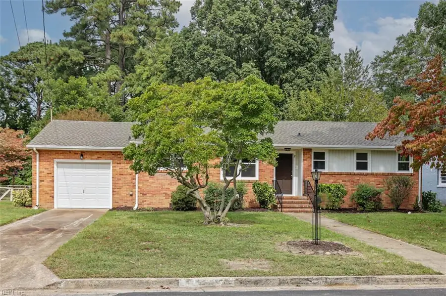 17 Carolyn Drive, Newport News, VA 23606 - #2