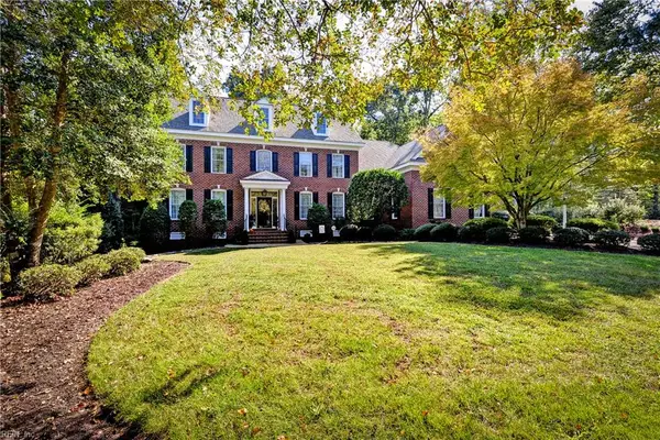 216 Holly Hills Drive, Williamsburg, VA 23185