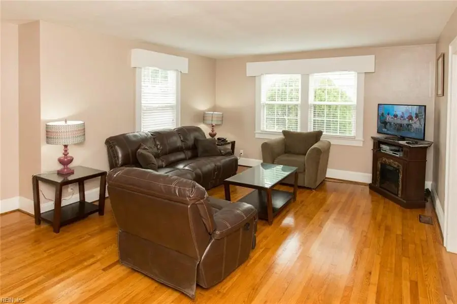 404 26th Street #A, Virginia Beach, VA 23451 - #2