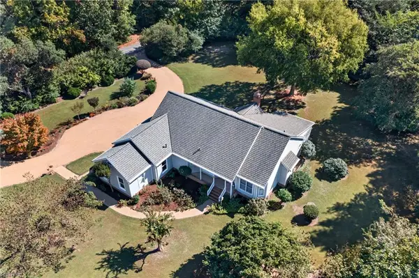 1636 Angus Road, Hayes, VA 23072