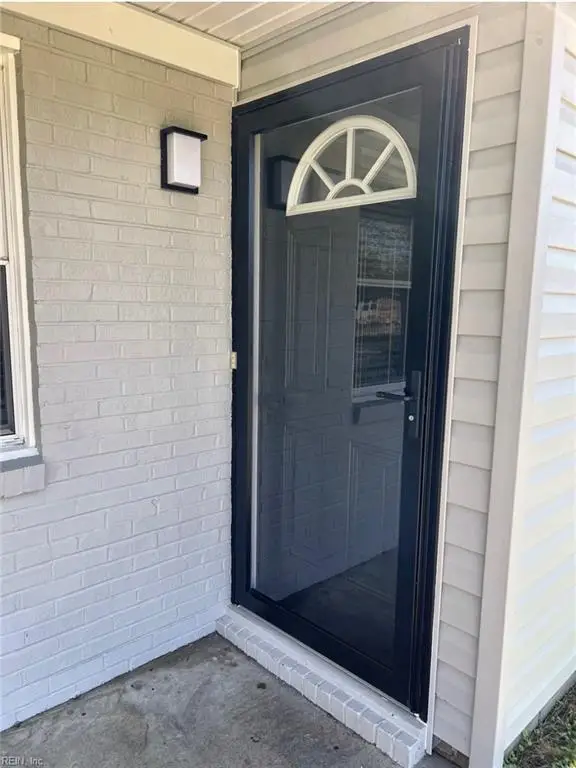 1021 Roundtable Court, Chesapeake, VA 23322 - #2