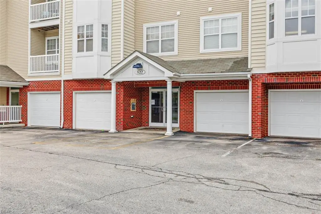 522 Knolls Drive #304, Newport News, VA 23602 - #1