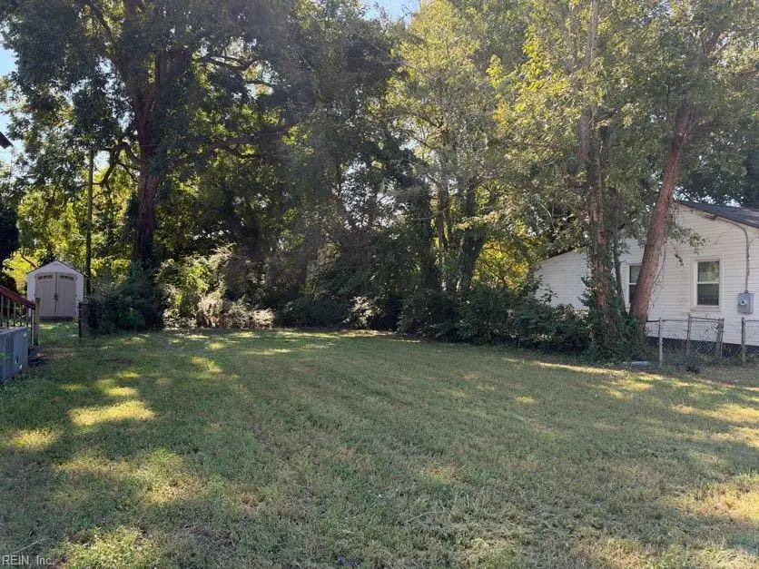 98 Manly Street, Portsmouth, VA 23702 - #3