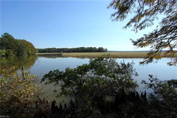 2051 Bush Neck Road, Williamsburg, VA 23188