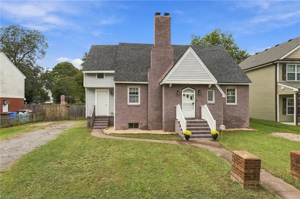 1129 Hazel Avenue, Chesapeake, VA 23325 - #1