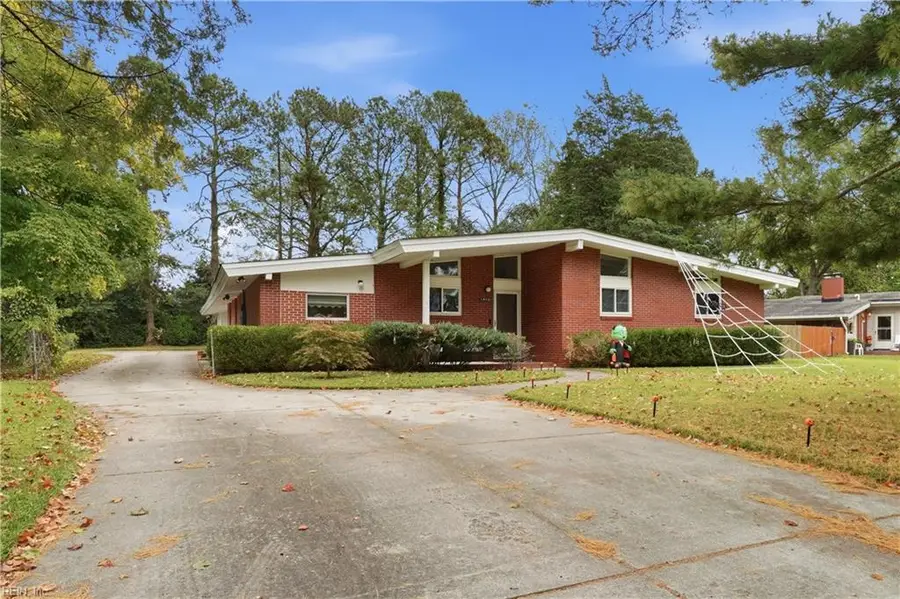 1312 Woodhurst Drive, Virginia Beach, VA 23454 - #3