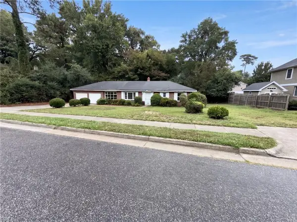 1418 Shoveller Avenue, Virginia Beach, VA 23454