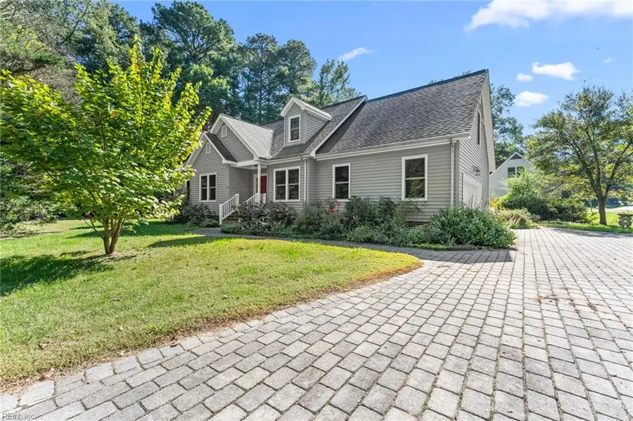 6514 Wyncote Avenue, Gloucester, VA 23061 - #2