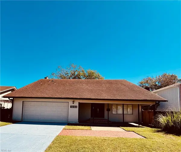1244 Ginger Crescent, Virginia Beach, VA 23453