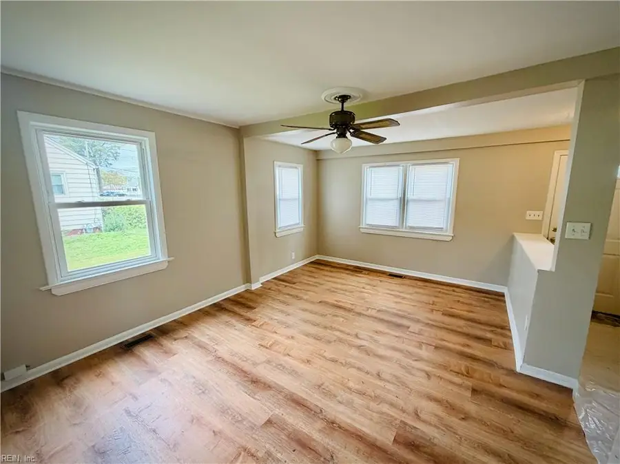 27 Beaconsdale Lane, Newport News, VA 23601 - #2