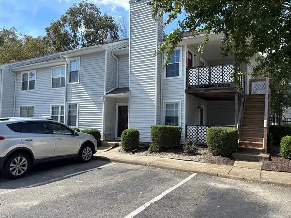 4101 Thalia Station Circle Circle, Virginia Beach, VA 23452