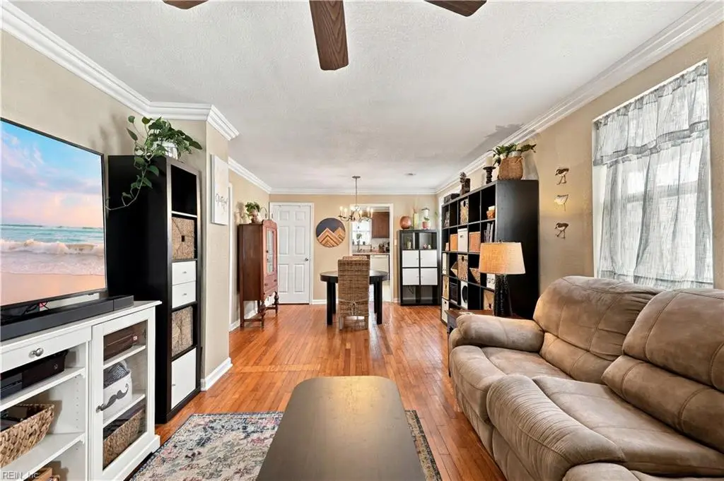 237 Lenox Avenue, Norfolk, VA 23503 - #1