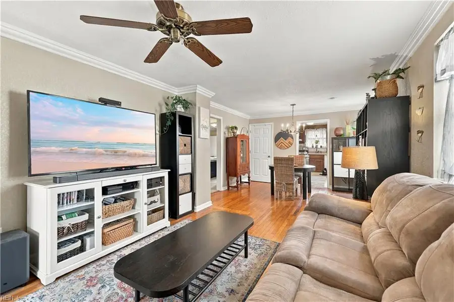 237 Lenox Avenue, Norfolk, VA 23503 - #2