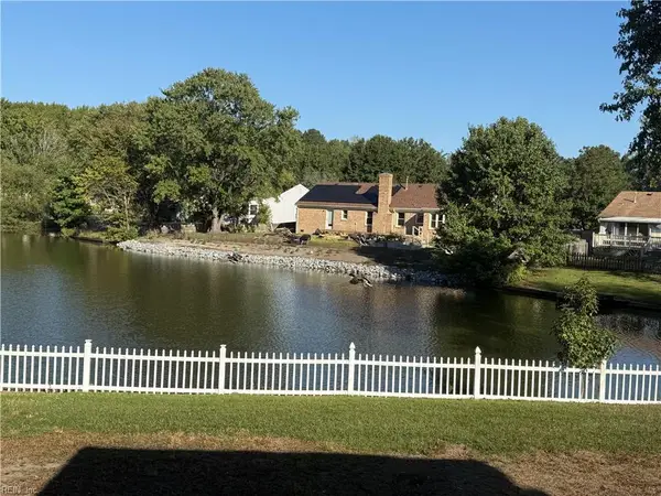 416 Mishannock Way, Chesapeake, VA 23323