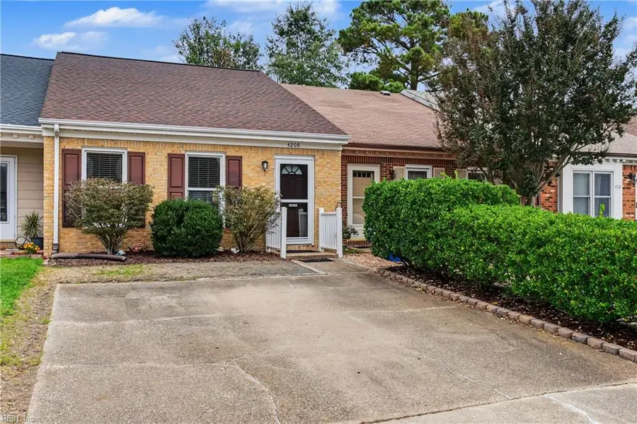 4208 Macarthur Road, Virginia Beach, VA 23453 - #2