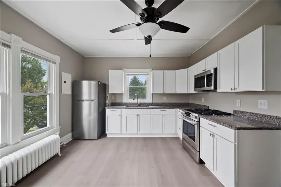 229 S Armistead Avenue, Hampton, VA 23669 - #3