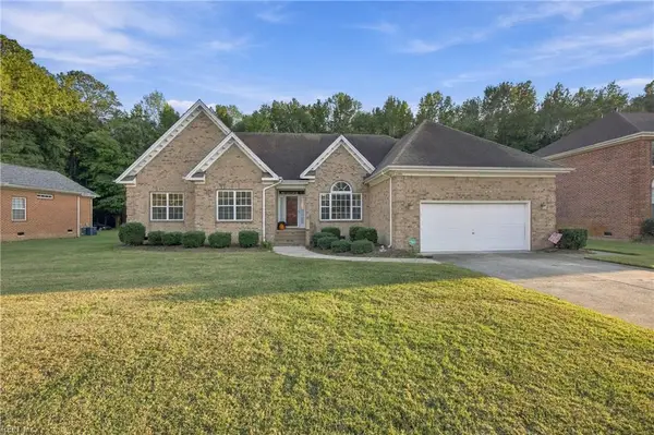 1103 Old Vintage Road, Chesapeake, VA 23322