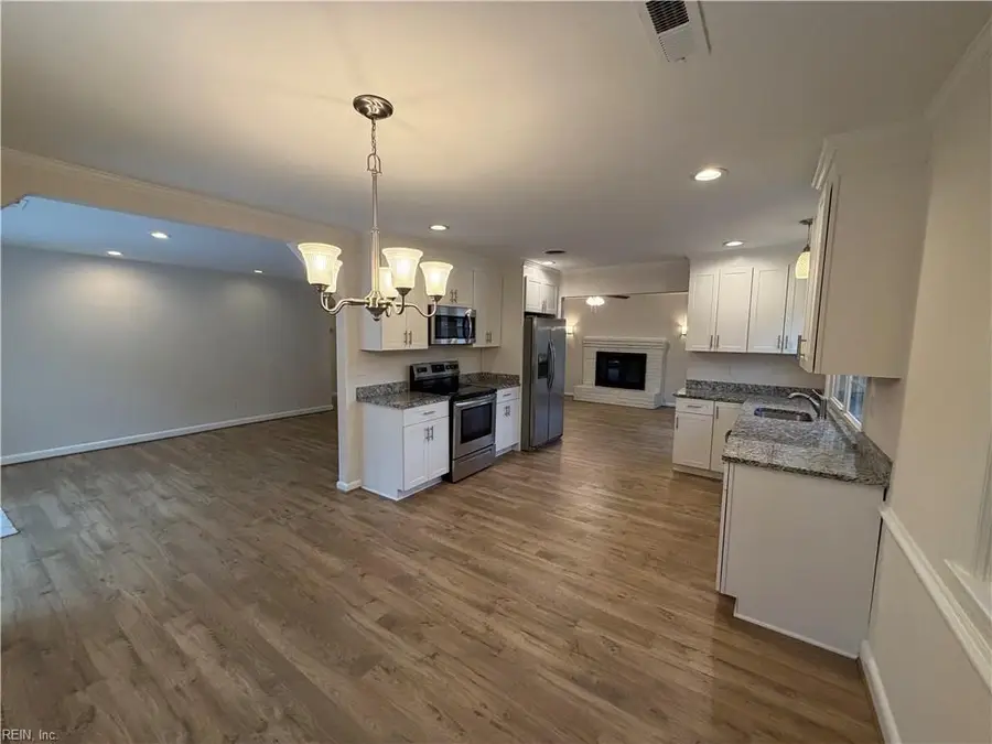 804 Duke Of Suffolk Drive, Virginia Beach, VA 23454 - #3