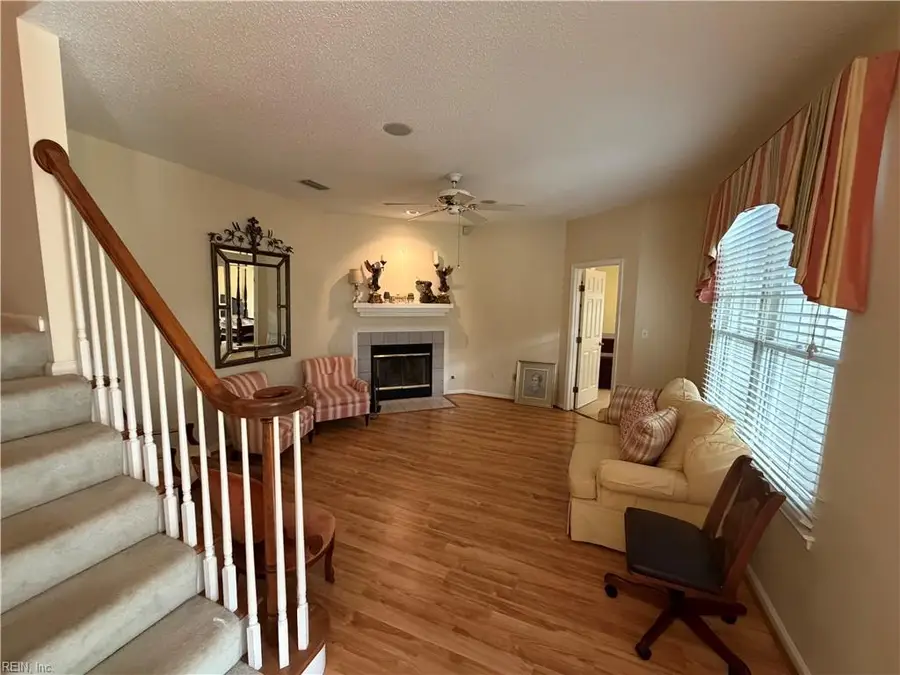 905 Lakecrest Court, Newport News, VA 23602 - #2