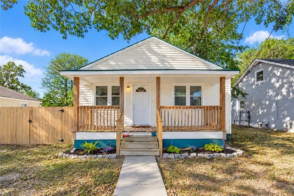 207 N Capital Street, Suffolk, VA 23434 - #1