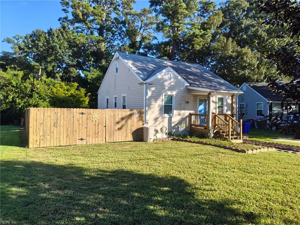 939 S Quail Street, Norfolk, VA 23513 - #1