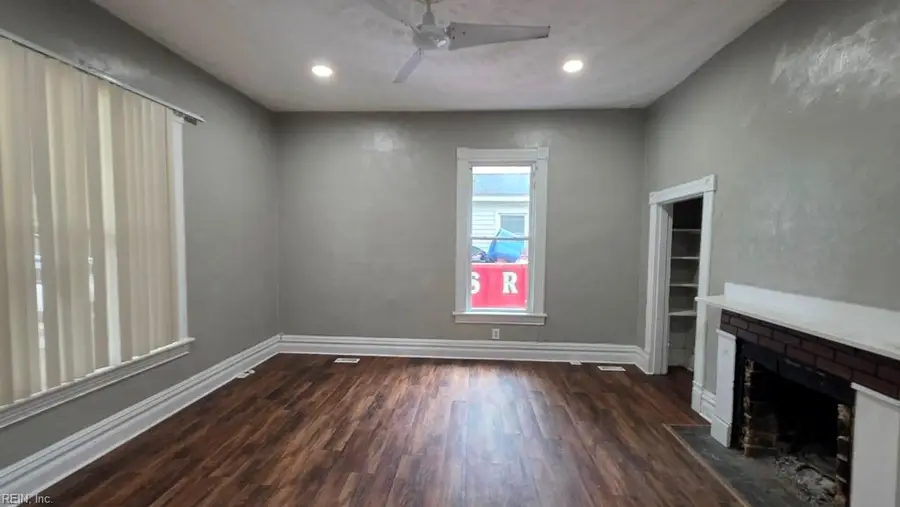 1150 Hampton Avenue, Newport News, VA 23607 - #2