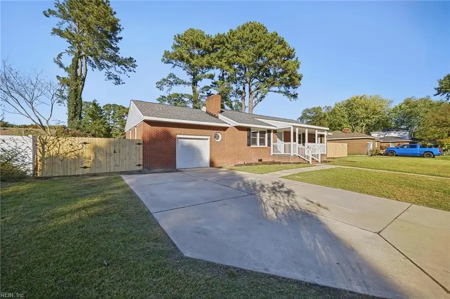 4012 Santa Maria Drive, Chesapeake, VA 23321 - #2