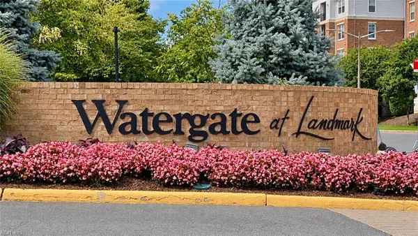309 Yoakum Pkwy #1610, Alexandria, VA 22304