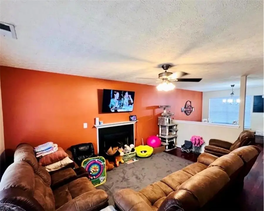108 Iris Street, Williamsburg, VA 23188 - #2