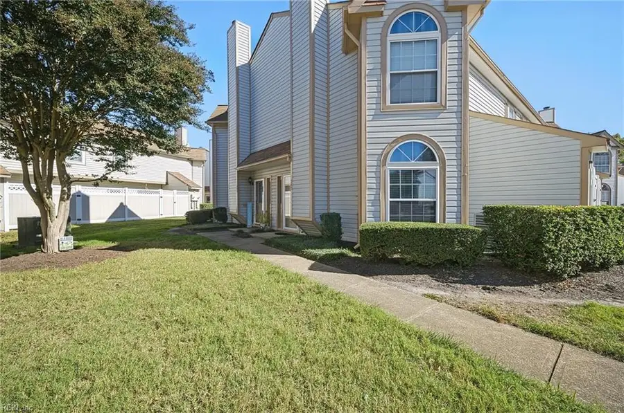 745 Harbor Springs Trail, Virginia Beach, VA 23462 - #2