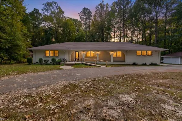5935 Seldon Pond Road, Gloucester, VA 23061