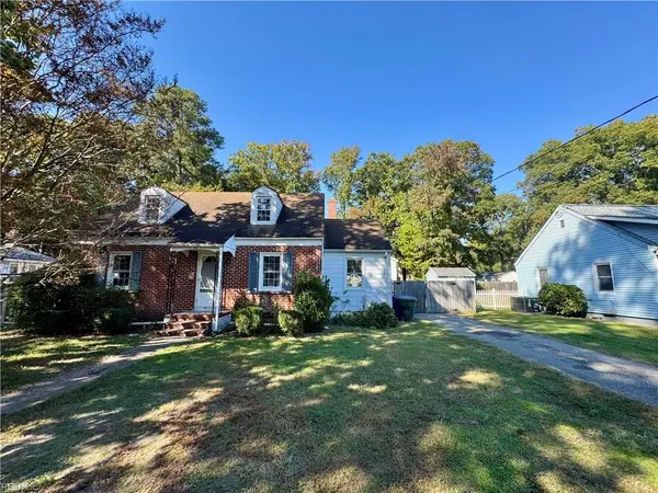 15 Sunset Road, Newport News, VA 23606