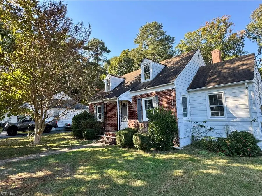 15 Sunset Road, Newport News, VA 23606 - #2