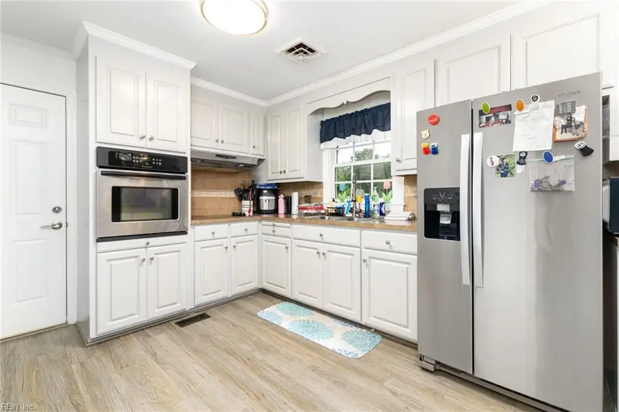 23006 Captain John Road, Courtland, VA 23837 - #2