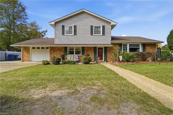 2229 Admiral Circle, Virginia Beach, VA 23451