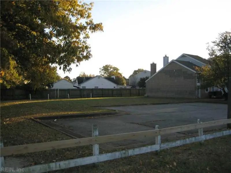 1320 76th Street, Newport News, VA 23605 - Image #1