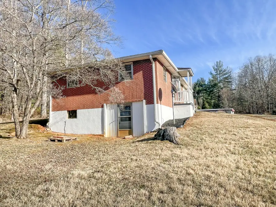 4043 Henry Rd, Henry, VA 24102 - #2
