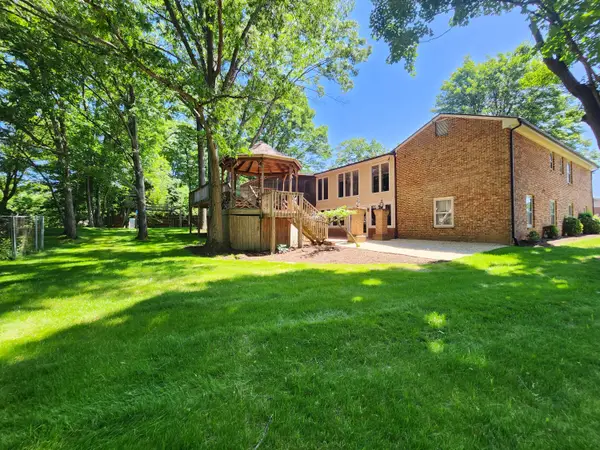 6322 Hidden Hill Cir, Roanoke, VA 24018