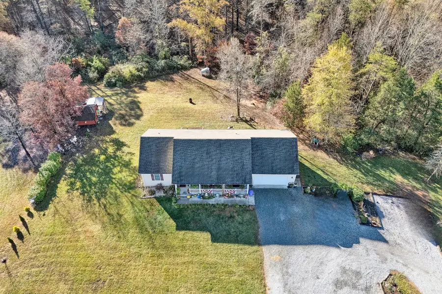 4348 Stewartsville Rd, Moneta, VA 24121 - #2