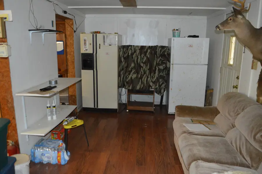 4140 Peaceful Valley Rd, New Castle, VA 24127 - #3