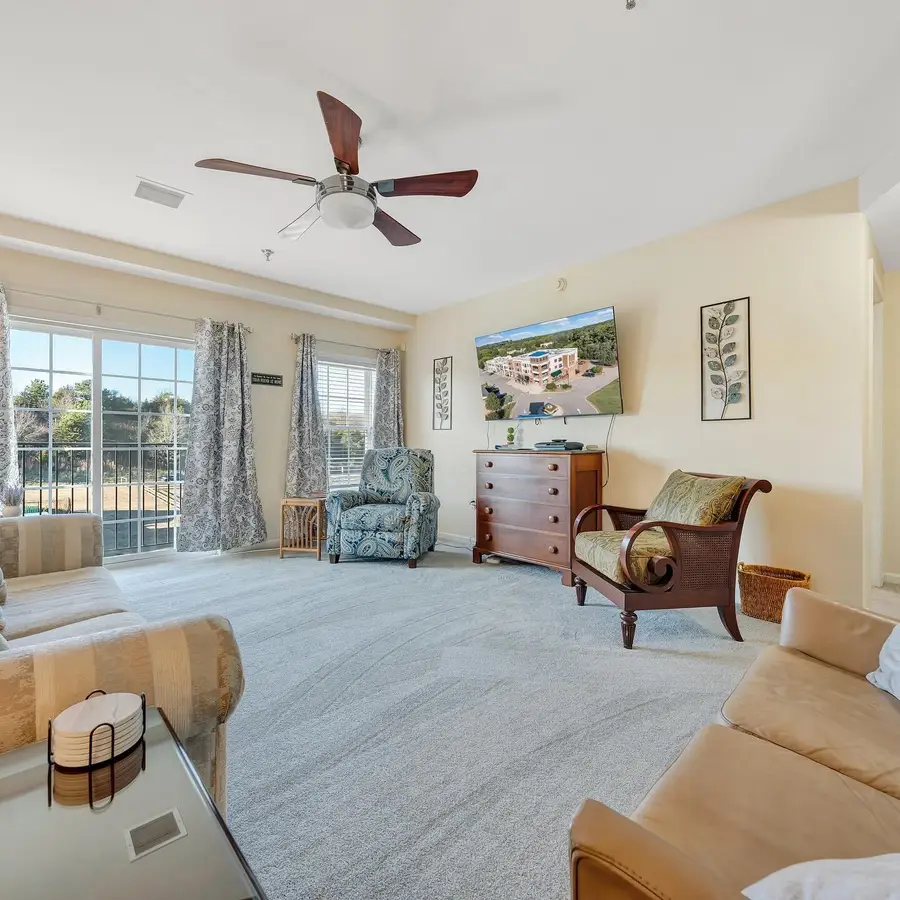 1100 Celebration Ave #406, Moneta, VA 24121 - #3