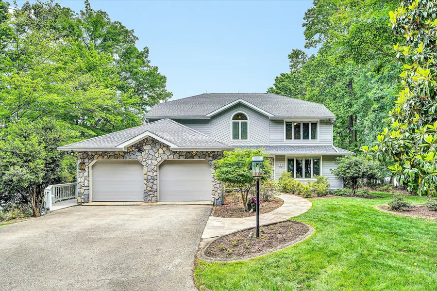 217 Anthony Home Rd, Huddleston, VA 24104 - #3