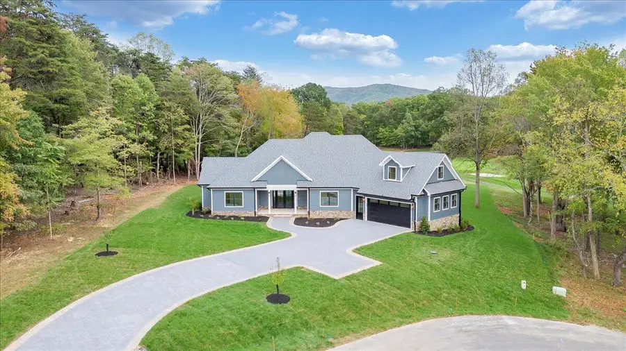 31 Flagstick Ct, Penhook, VA 24137 - #3