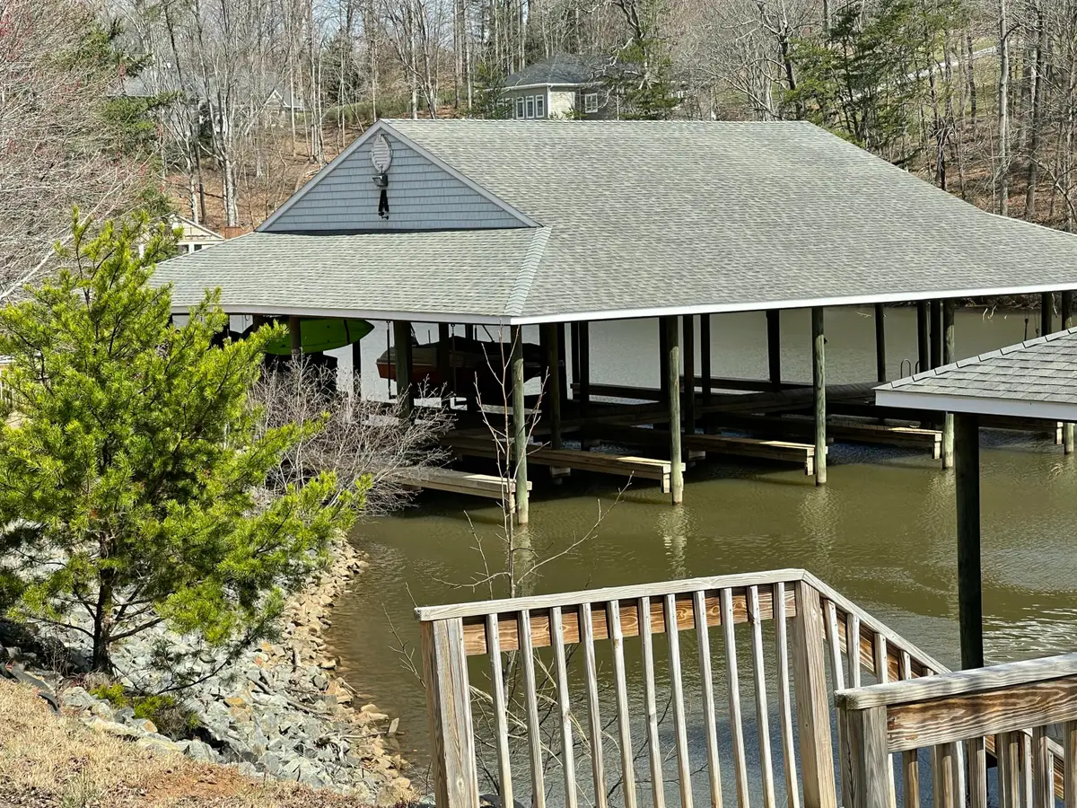 15 Watchtower Dr, Moneta, VA 24121 - #1