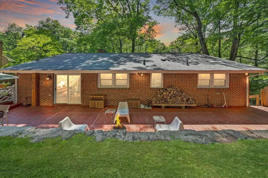 2702 Yellow Mountain Rd Se, Roanoke, VA 24014 - #2