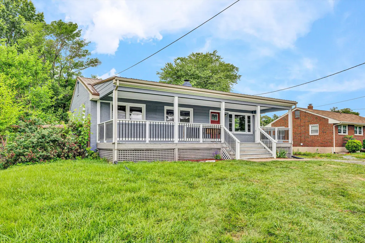 3717 Martinell Ave, Cave Spring, VA 24018 - #1