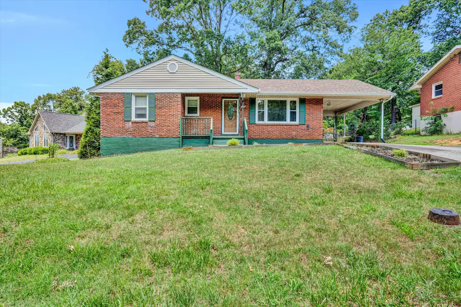 5141 Youngwood Dr Nw, Roanoke, VA 24017 - #2