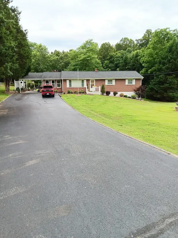 1409 Orphanage Rd, Danville, VA 24540